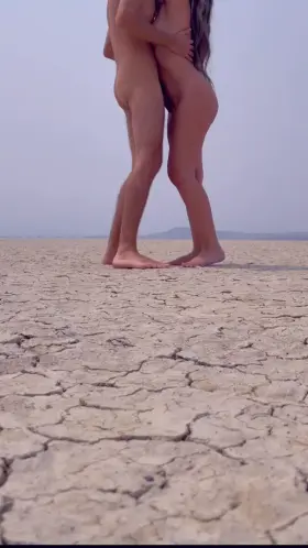 Turn my mouth into a desert oasis 💦