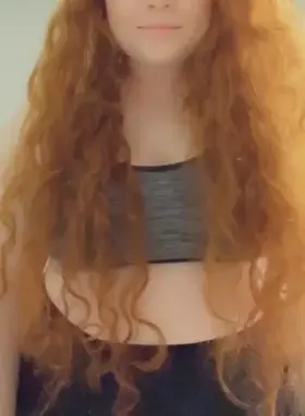 what’s more distracting, my hair or my tits? 😜