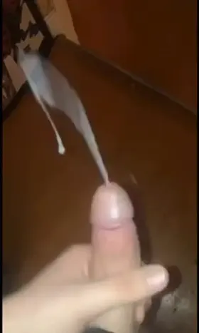 i get told “that’s the biggest load i’ve ever seem” a lot 😏