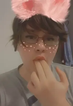 Would you let me help you out?🥰😘