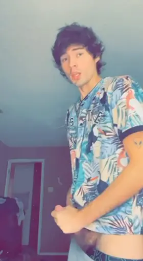 Hey bro my gf is cheating on me can you help me make her jealous? What should we do? I’ve never done this before.