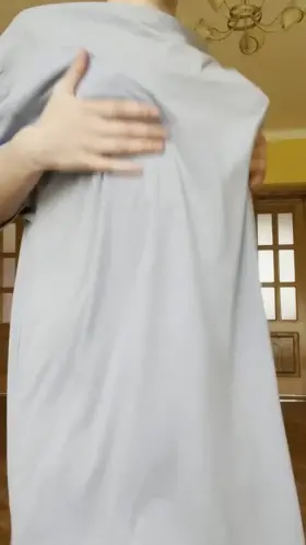 Would you date a girl like me? [f18]