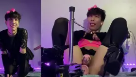 How do I look with my litty clitty locked?