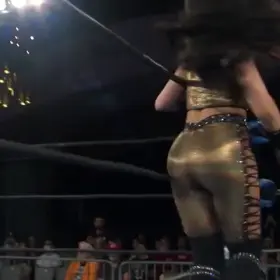 Modern-day Melina hitting the splits… wow