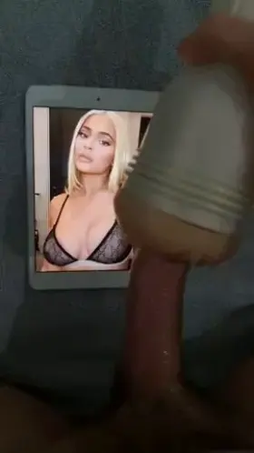 KYLIE JENNER CUM TRIB #3