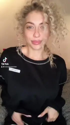 TiddyTik by snowgonewilder