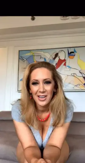 Bashing fellow star Jessica Jaymes after passing away... thoughts?