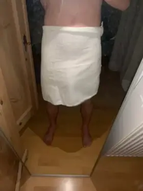 If u like a skinny 18 year old bwc sissy dm me daddy 🥵