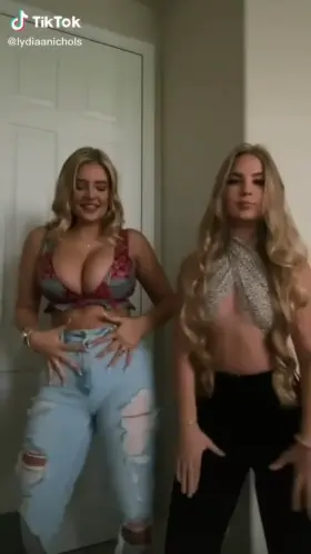 She is miserable 🔥 [2]