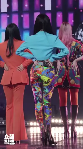 GFRIEND Yuju ShowChampion 201118