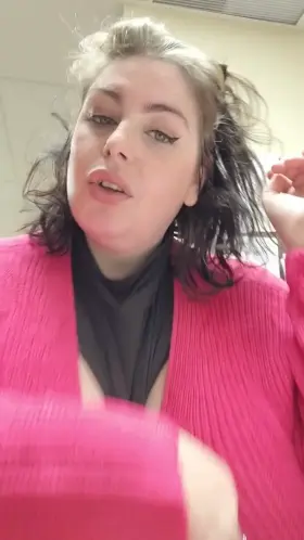 I’m done denying my love of bbws and porn. Please send me deeper I never want to stop gooning ever again