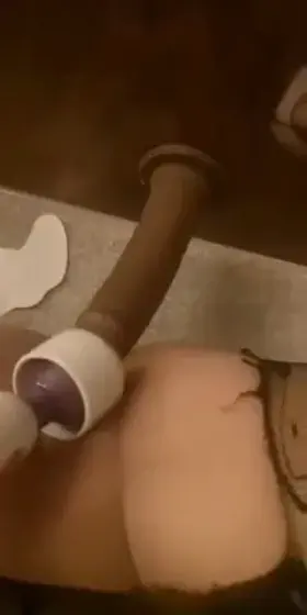 LATINA FILLED AT BOTH ENDS [gf]