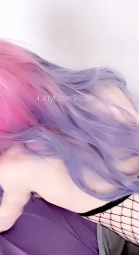 It’s not gay if I’m a sex doll 👅