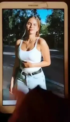 Redditor cumtributing my friend