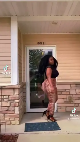 Tik Tok Thick