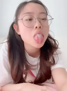 a little drooling ahegao for you 💗