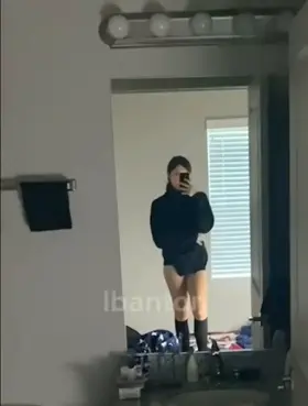 feeling pretty small today, what do you think? 😈