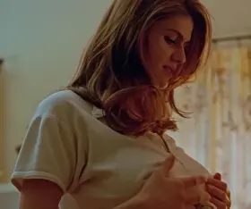 Alexdra Daddario nude video
