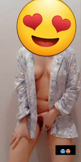 My Muslim Pakistani Parents didn't send me to Uni so I can act like a slut on the internet ;)