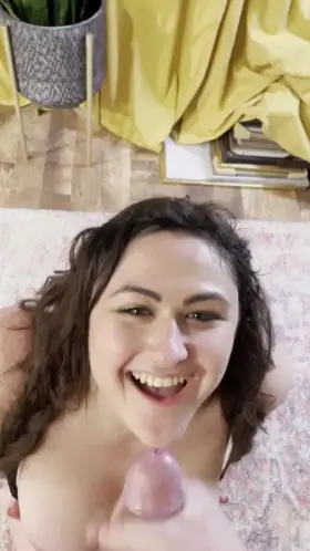 Do you think I look better covered in ropes?