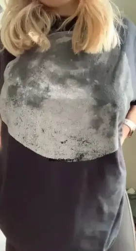 [gif] they’re not as big as the moon, but all natural ☺️