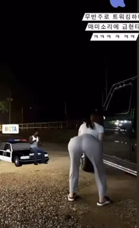 How long would you last in her cheeks? 🍑💦💦💦