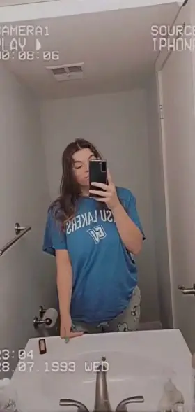 Decided to show my face for the first time ♥️ would you smash or pass??