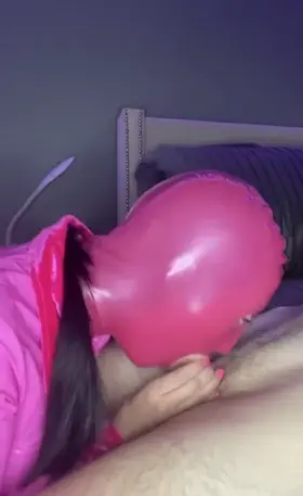 Can you tell that I love sucking dick?🤤💖