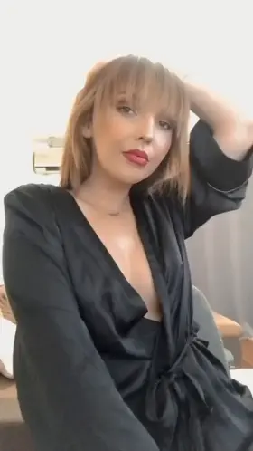 🔥🔥 Join my FREE ACCOUNT! Text me KISS and I will send you a gift 💋SUBSCRIBE FOR FREE link below💦