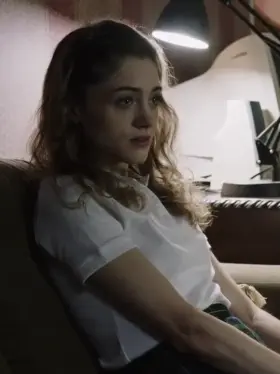 Two months after the shift and I've yet to get used to seeing my reflection in the mirror, I was caught in the rare father daughter swap. My marriage had fallen apart and my daughter wanted nothing to do with me... but today was my breaking point and I finally gave in.