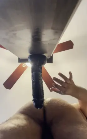 It felts so good spreading my ass wide but wish it could be a real cock to fill me up and use me, chat with me on kik-silentcum054