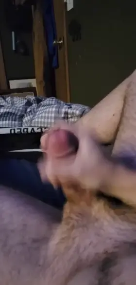 22 IL gay country boy looking for friends 😏 DMs are open