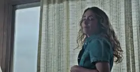 [Topless] Jennifer Schwary in American Gigolo [S1E1-2022]