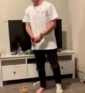 The way it sticks in