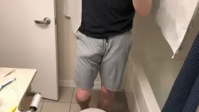 Do I look cute in this uwu 🥺