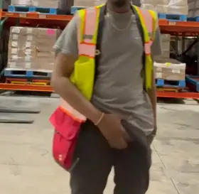 Who wish they could work with me?👀😏