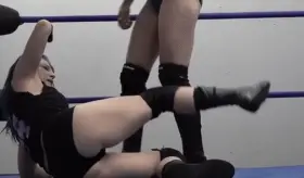 Leva Bates thick creamy butt and thigh jiggle