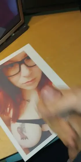 Vocal jerkoff facial cum tribute