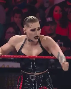 Rhea Ripley tit bounce