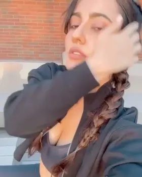 Neha Sharma Cleavage