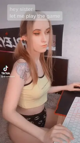 New day, new tiktok, common gamer girl situation haha