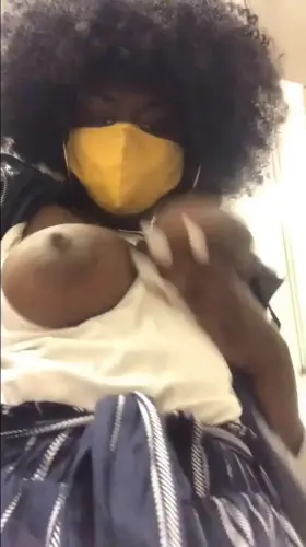 meet me in the bathroom