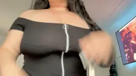 Big soft and squishy titties 😈