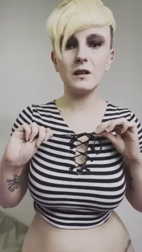 a wild Pixie appears and strips for you