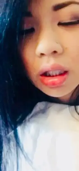 Can your bwc be in mouth 👄 while im getting fucked?
