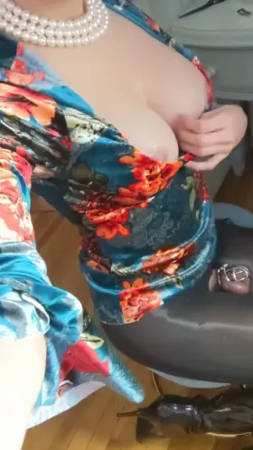 Chastity + dressing up is so fun! 💖