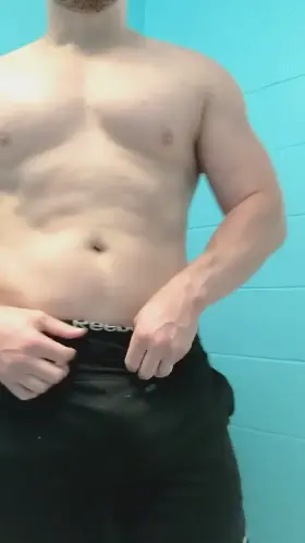 (41) Learning to appreciate the 'Dad bod' over perfection