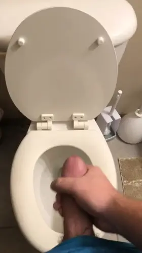 Cum explosion sprays the wall!💦