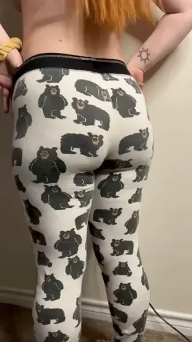 Irish Booty - Slow Motion Ass Flashing