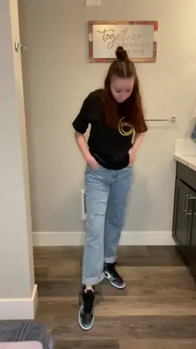 Get you a girl who can do both 😋🖤